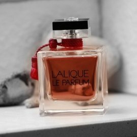 لالیک قرمز-لالیک له پارفوم Lalique Le Parfum